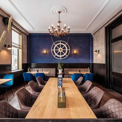 Im Hotel-Brasserie Smits kostenloses 1. Getränk zum Mittag- oder Abendessen.