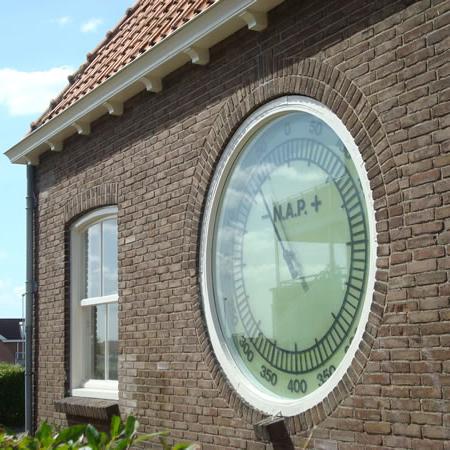 Getijdeklok Peilhuisje Jachthaven